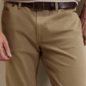Banana Republic Men "The Traveller" Pant